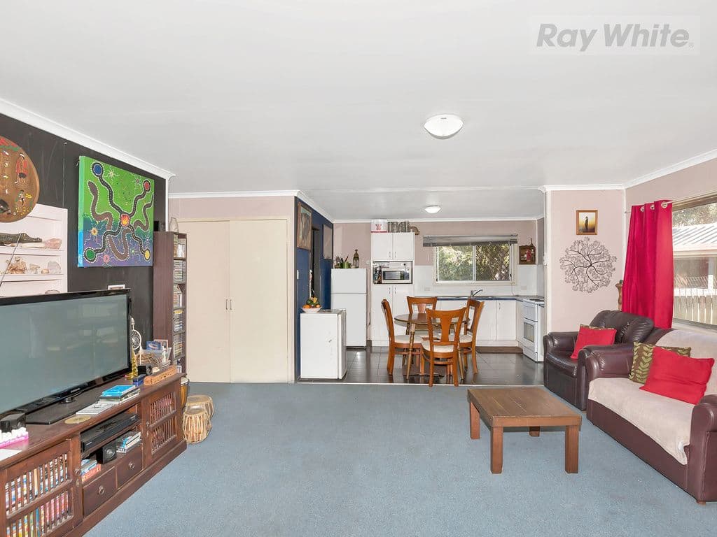 172 Cross Street, GOODNA QLD 4300, Goodna - Thumbnail 2