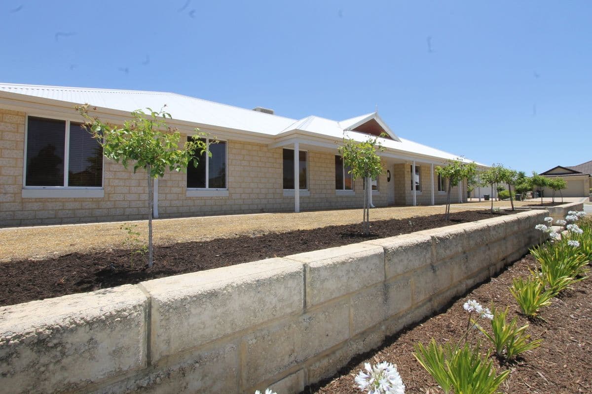 29 Pirianda Way, Aveley WA 6069, Aveley - Thumbnail 2