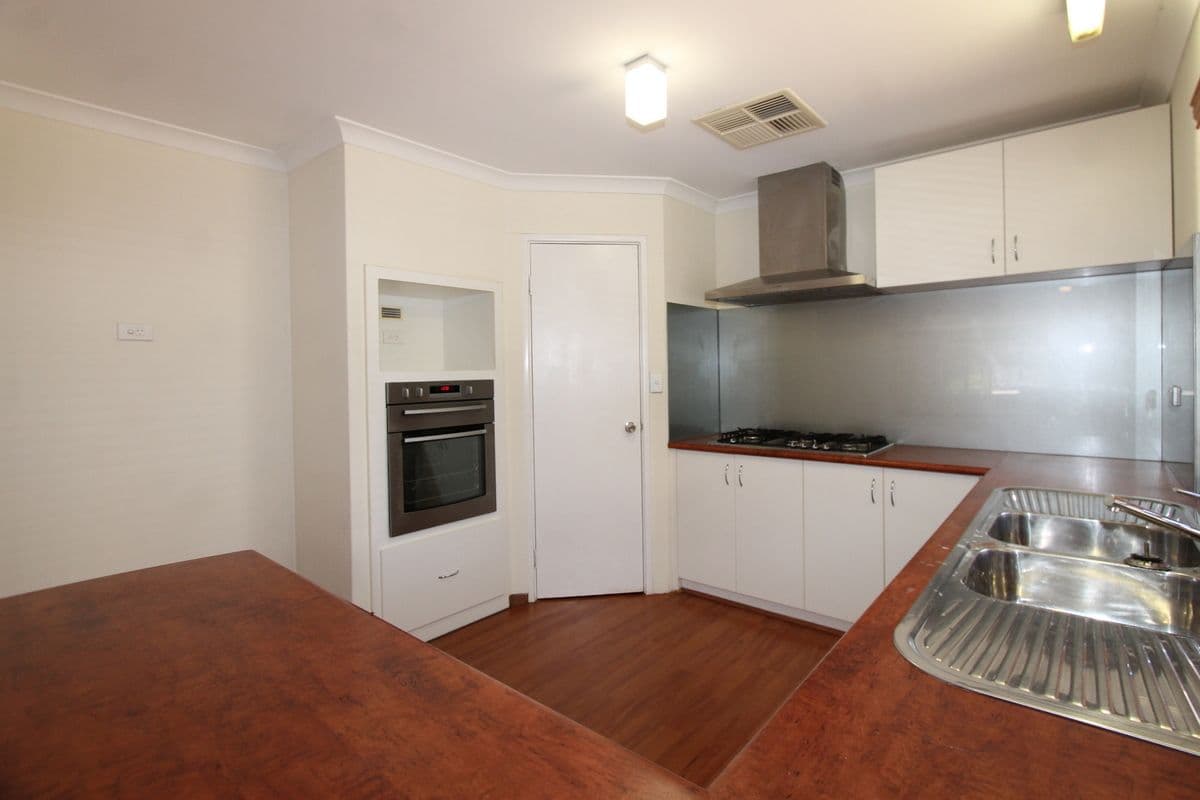 29 Pirianda Way, Aveley WA 6069, Aveley - Thumbnail 5