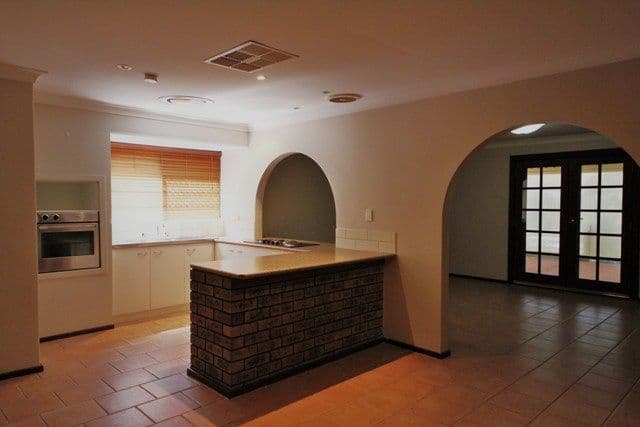 6 Wendo Court, HILLMAN WA 6168, Hillman - Thumbnail 2