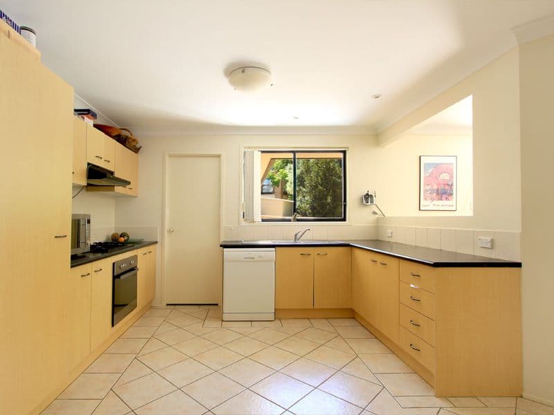3  Dampier Crescent, SHELL COVE NSW 2529, Shell Cove - Thumbnail 4
