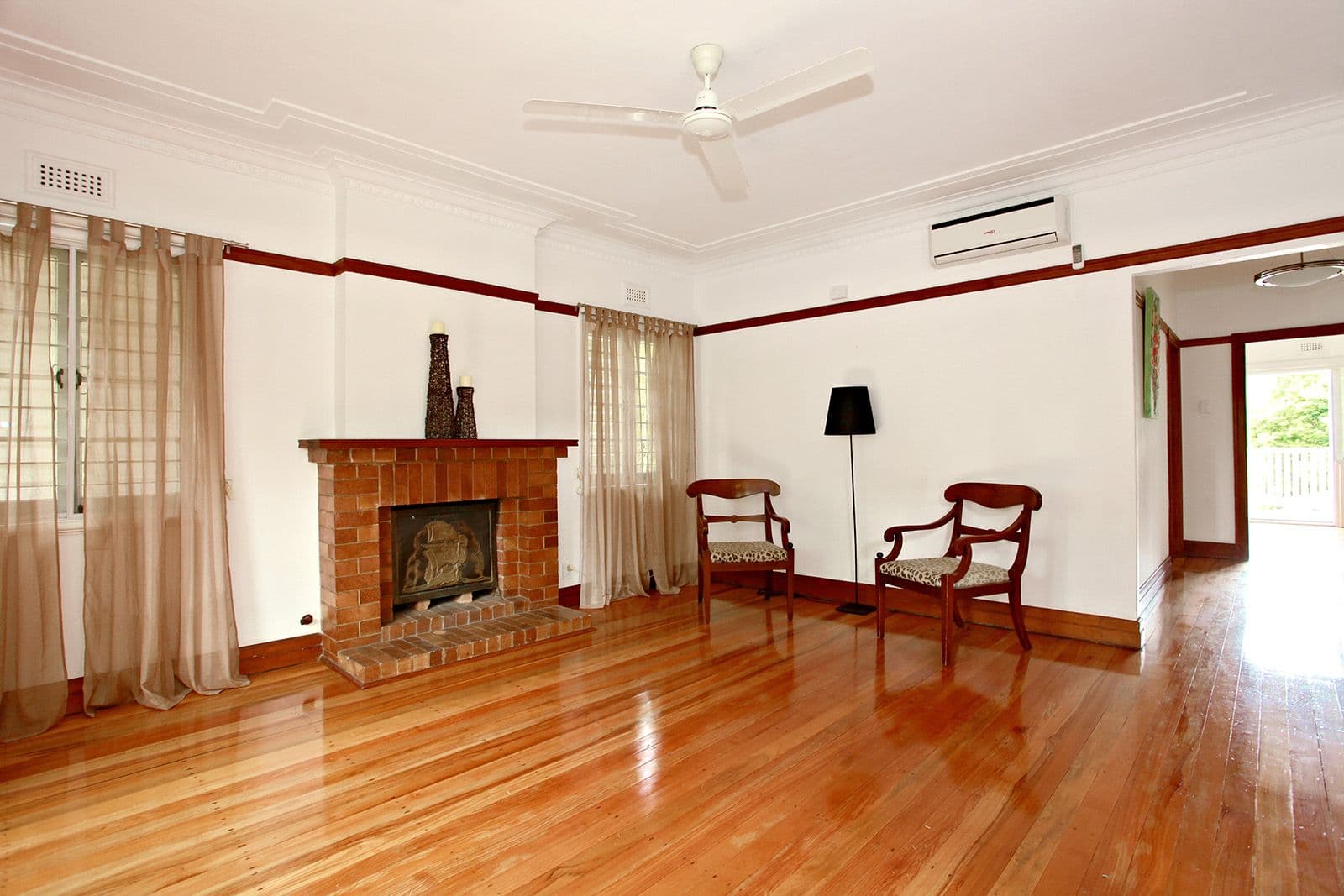 85 Grevillea Road, ASHGROVE QLD 4060, Ashgrove - Thumbnail 3