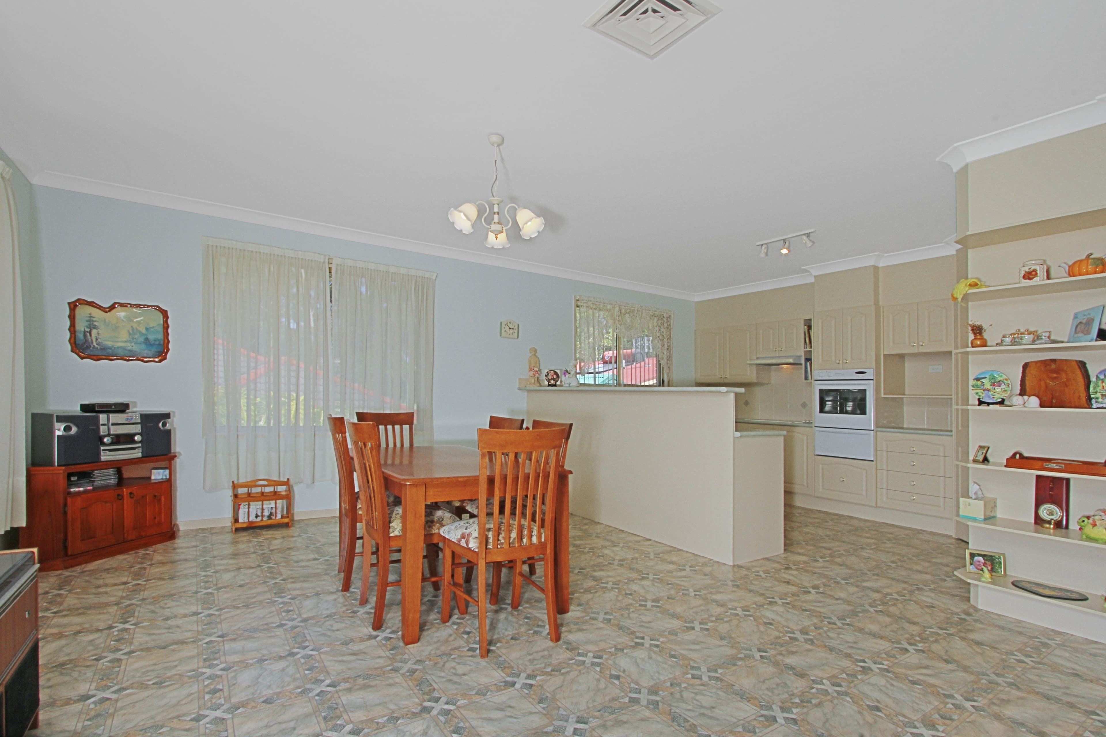 4 Wentworth Avenue, Sunshine Bay - Thumbnail 3