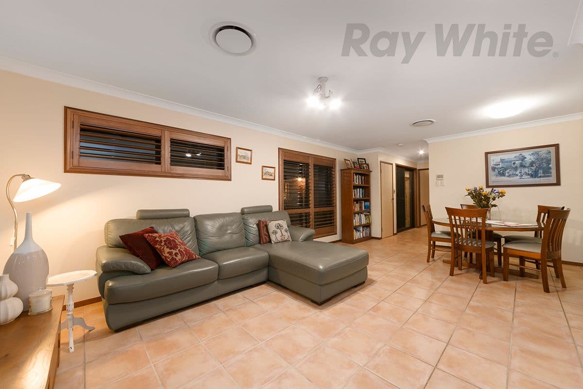 7 Stanton Court, Eight Mile Plains QLD 4113, Eight Mile Plains - Thumbnail 4