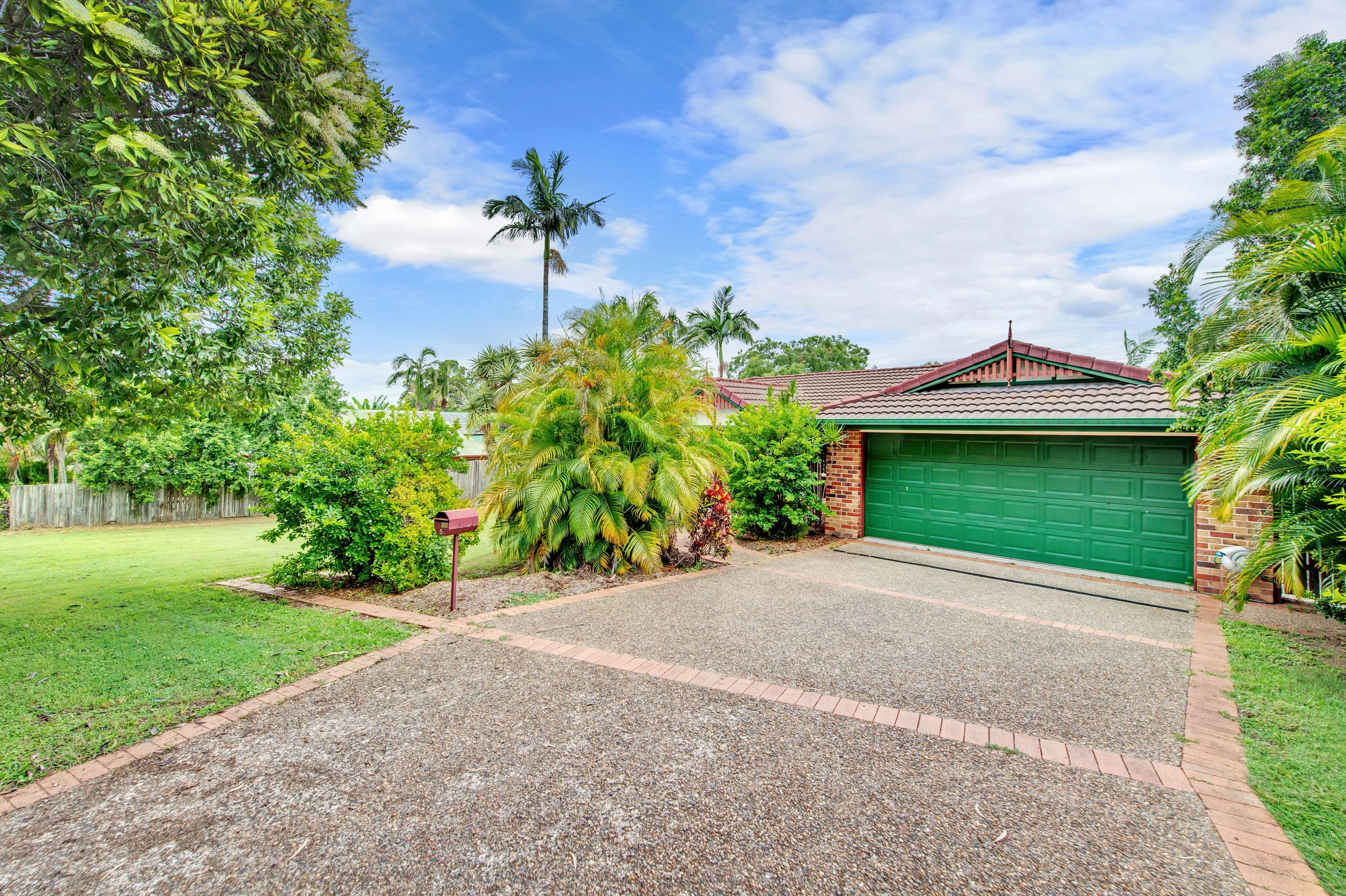 5 Scarlet Place, Forest Lake QLD 4078, Forest Lake - Image 1