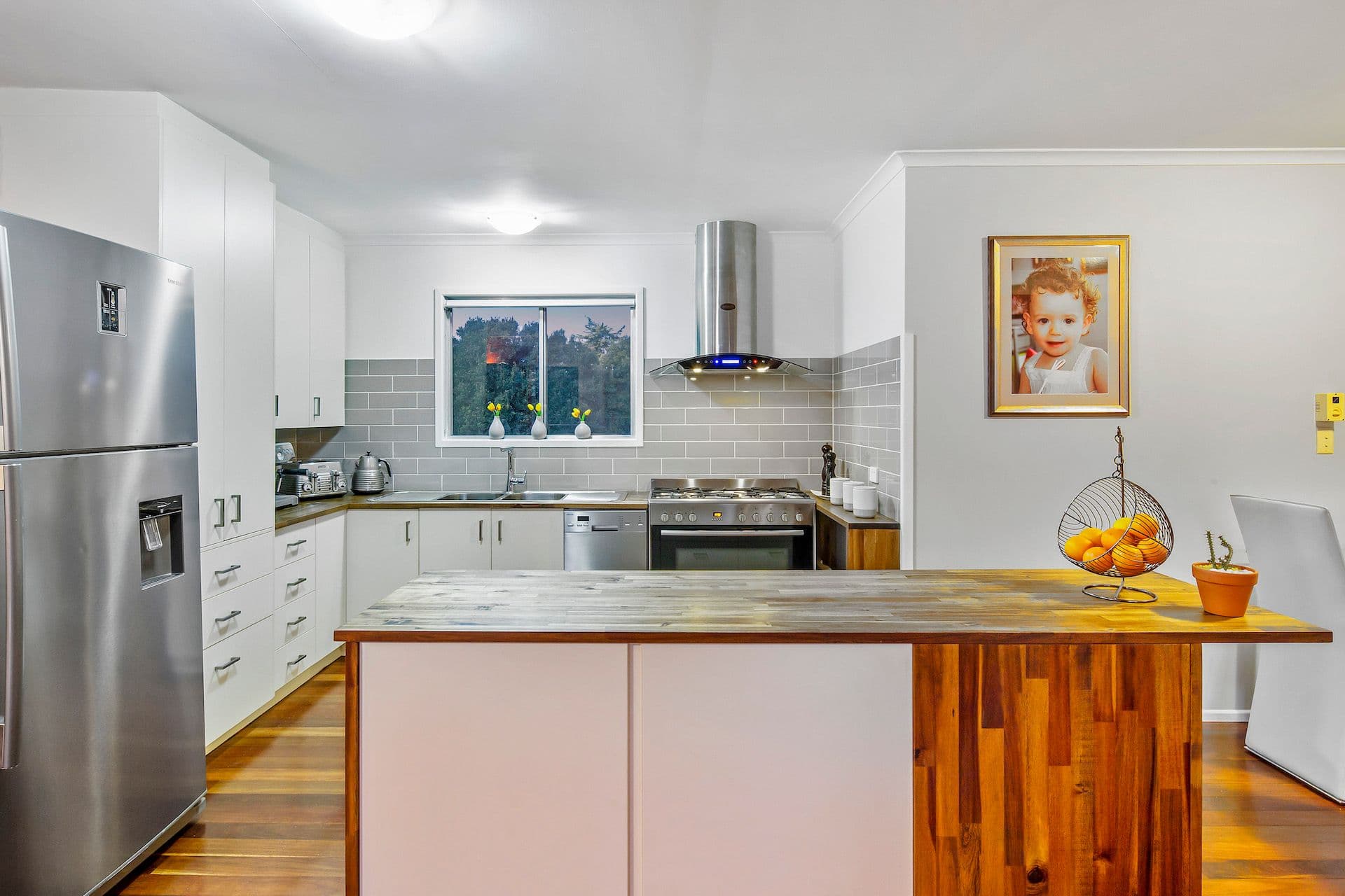 10 Amaroo Avenue, Nambour QLD 4560, Nambour - Thumbnail 3