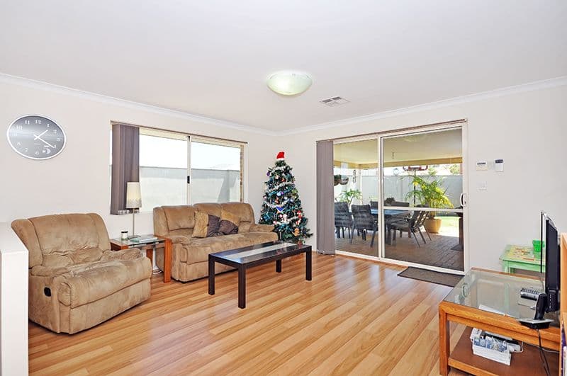 44 Brixton Crescent, Ellenbrook WA 6069, Ellenbrook - Thumbnail 8