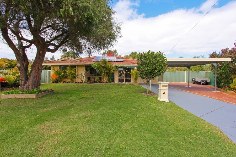 11 Irrawaddy Place, Beechboro WA 6063, Beechboro - Thumbnail 2
