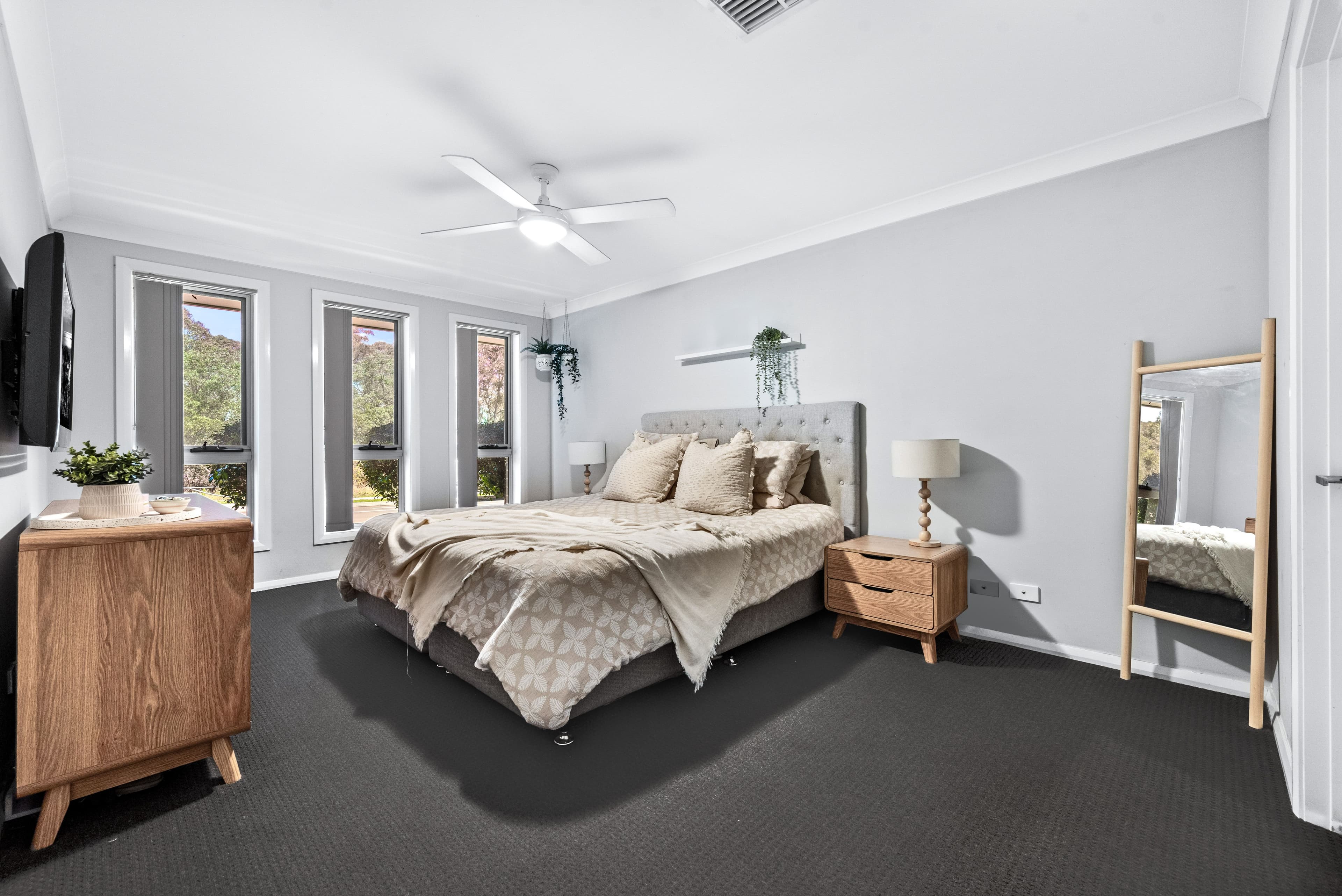 80 Hampshire Boulevard, Spring Farm NSW 2570, Spring Farm - Thumbnail 2