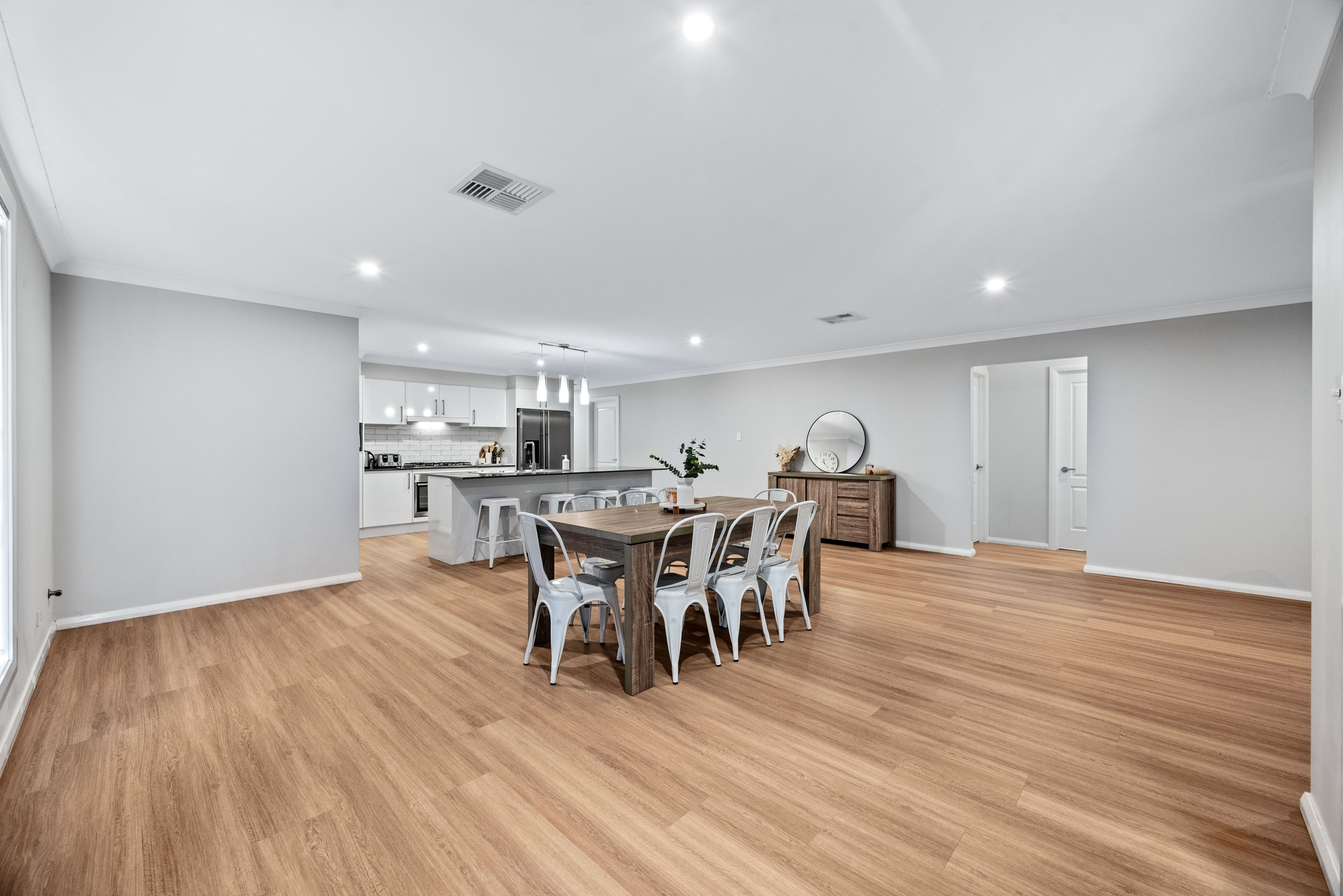 80 Hampshire Boulevard, Spring Farm NSW 2570, Spring Farm - Thumbnail 6