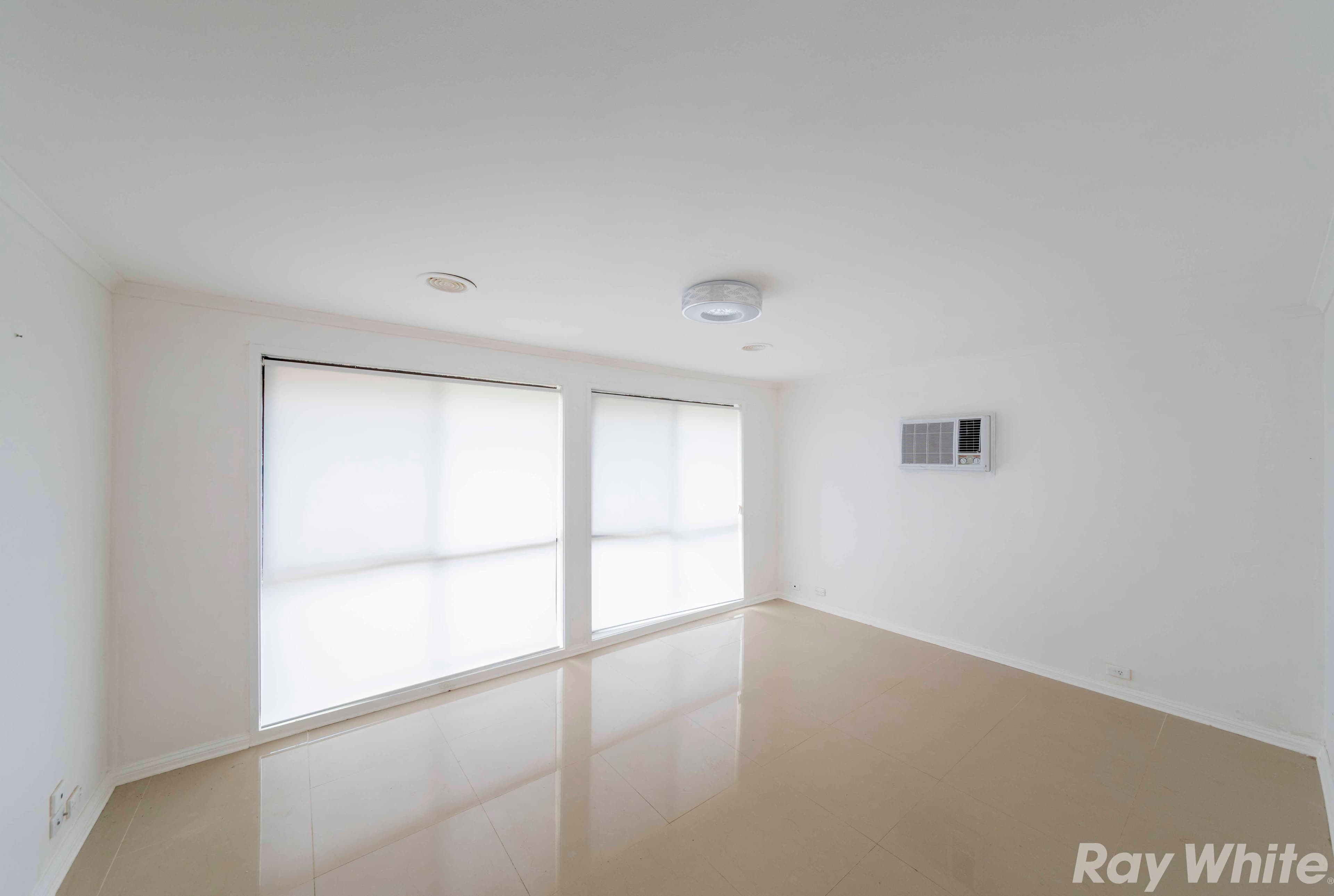 7 Rock Street, Werribee VIC 3030, Werribee - Thumbnail 2