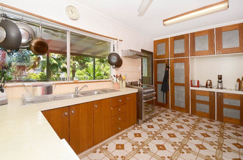 11 Alstonia Street, NIGHTCLIFF NT 0810, Nightcliff - Thumbnail 3