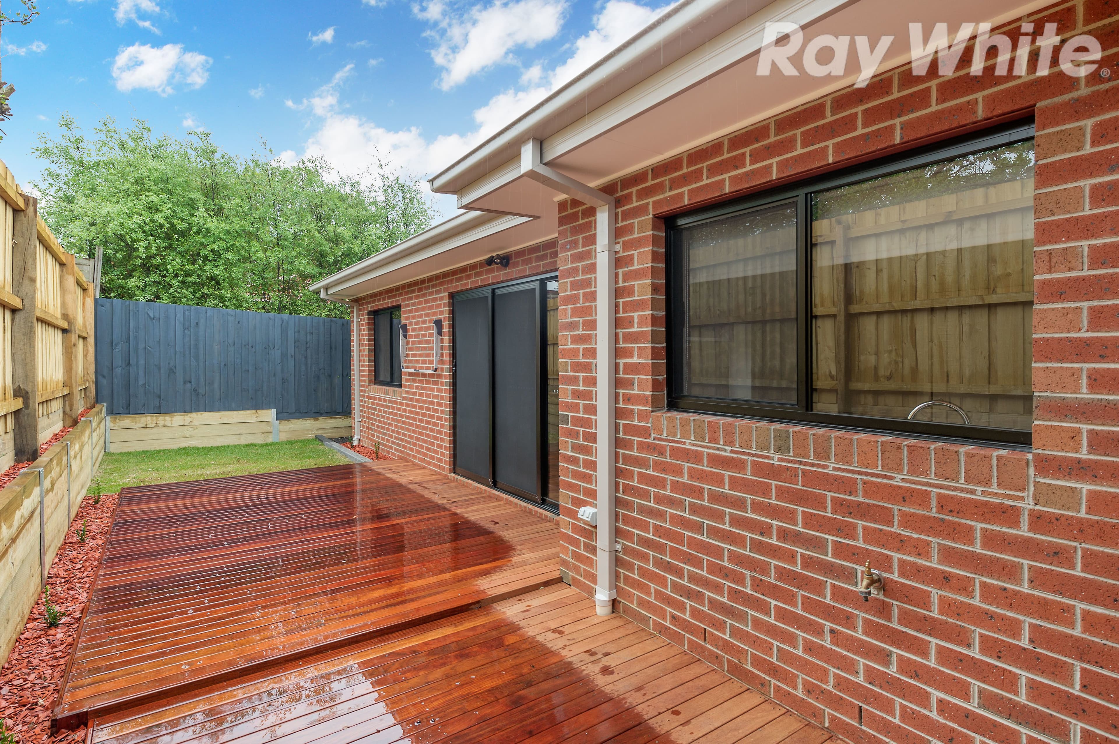 9 Loddon Avenue, Reservoir VIC 3073, Reservoir - Thumbnail 7