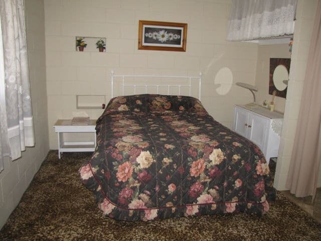 24 Queen Elizabeth Drive, BARMERA SA 5345, Barmera - Thumbnail 5