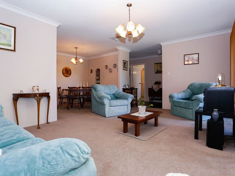 15 Blockley Way, Bassendean WA 6054, Bassendean - Thumbnail 4