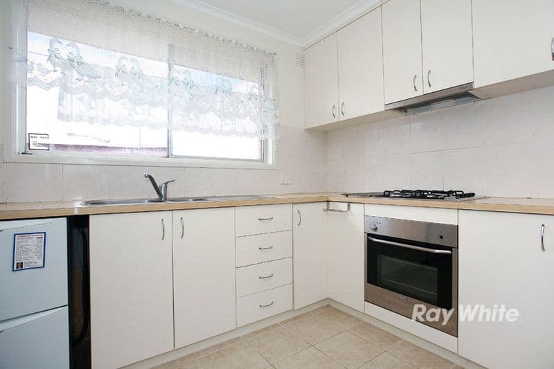 5 Meribah Court, NOBLE PARK VIC 3174, Noble Park - Thumbnail 2
