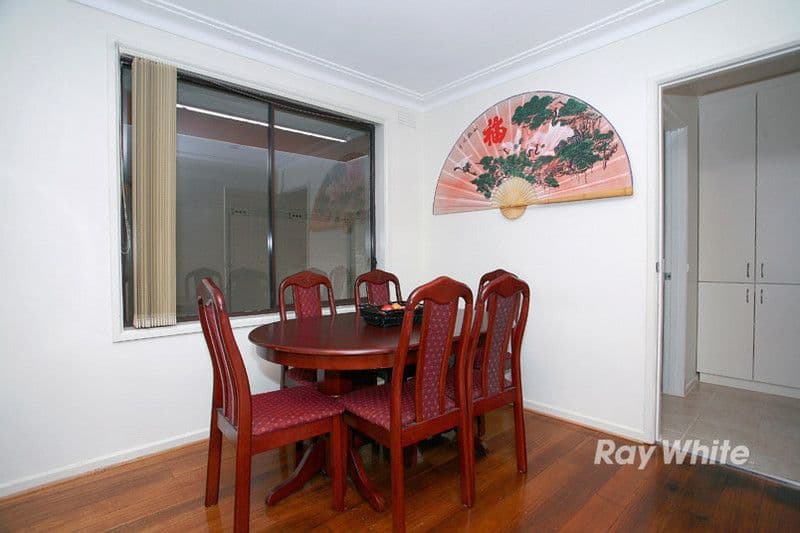 5 Meribah Court, NOBLE PARK VIC 3174, Noble Park - Thumbnail 4