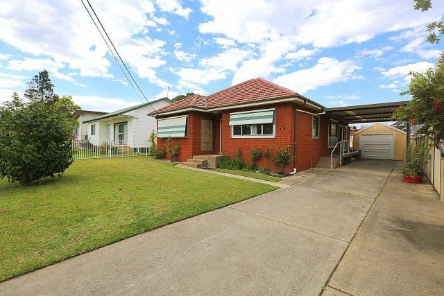 5 Third Avenue, CONDELL PARK NSW 2200, Condell Park - Image 1