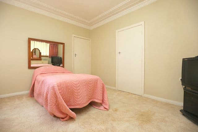 5 Third Avenue, CONDELL PARK NSW 2200, Condell Park - Thumbnail 8