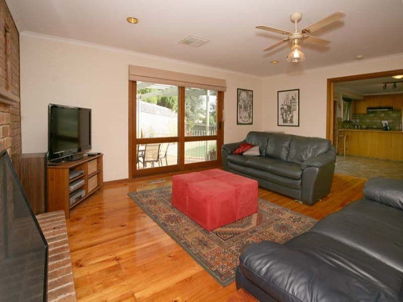 54 Torwood Avenue, GLEN WAVERLEY VIC 3150, Glen Waverley - Thumbnail 4