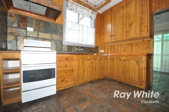 37 Berryman Road, SMITHFIELD PLAINS SA 5114, Smithfield Plains - Thumbnail 5