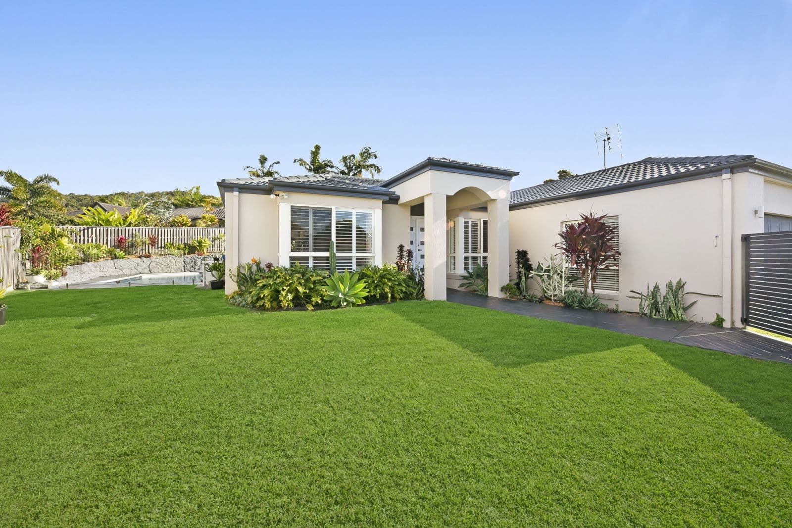 21 Shepton Crescent, Mudgeeraba QLD 4213, Mudgeeraba - Image 1