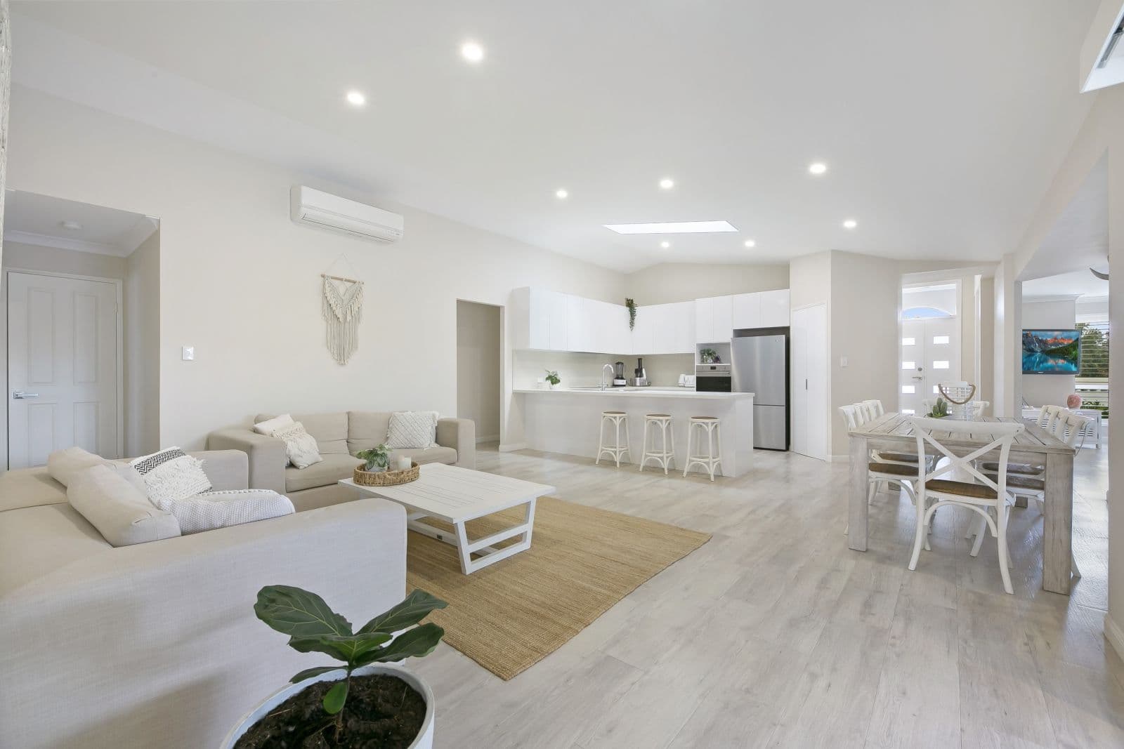 21 Shepton Crescent, Mudgeeraba QLD 4213, Mudgeeraba - Thumbnail 6