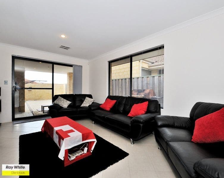 6 Oban Way, ELLENBROOK WA 6069, Ellenbrook - Thumbnail 3