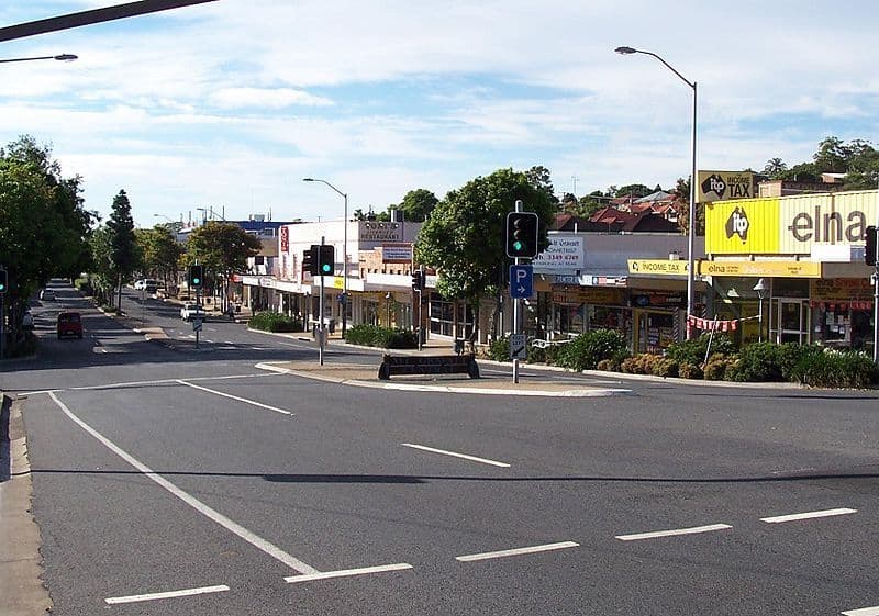 31 Mountain Street, MOUNT GRAVATT QLD 4122, Mount Gravatt - Thumbnail 6
