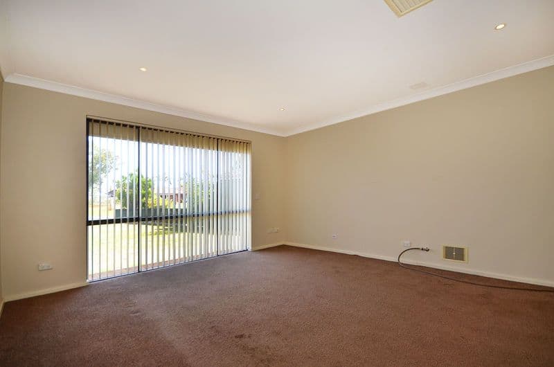 87 Wheatstone Drive, KIARA WA 6054, Kiara - Thumbnail 5