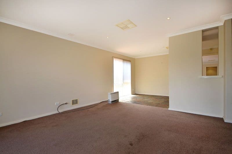 87 Wheatstone Drive, KIARA WA 6054, Kiara - Thumbnail 7