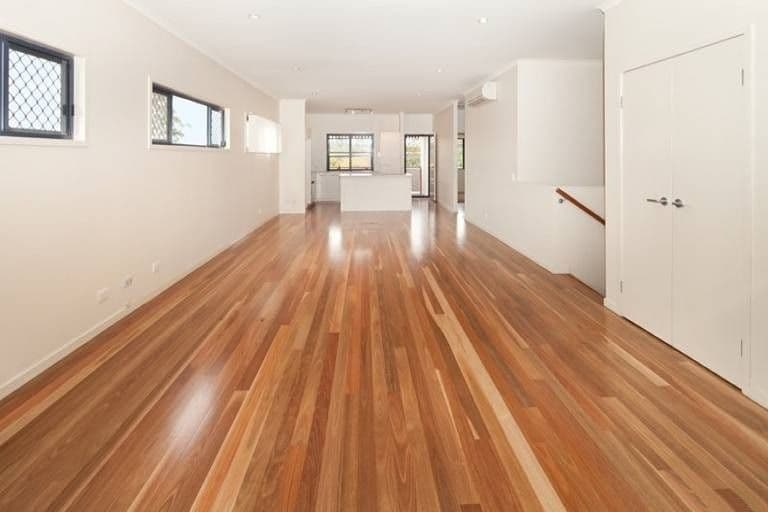 44 Wanda Road, UPPER MOUNT GRAVATT QLD 4122, Upper Mount Gravatt - Thumbnail 4
