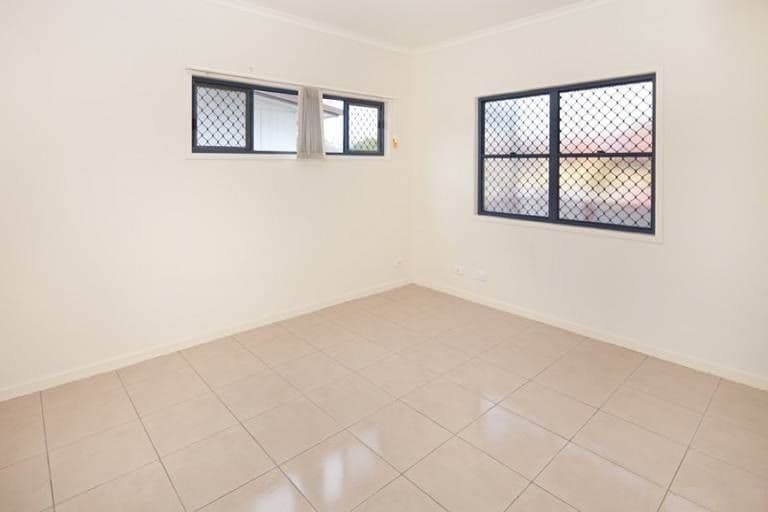 44 Wanda Road, UPPER MOUNT GRAVATT QLD 4122, Upper Mount Gravatt - Thumbnail 5