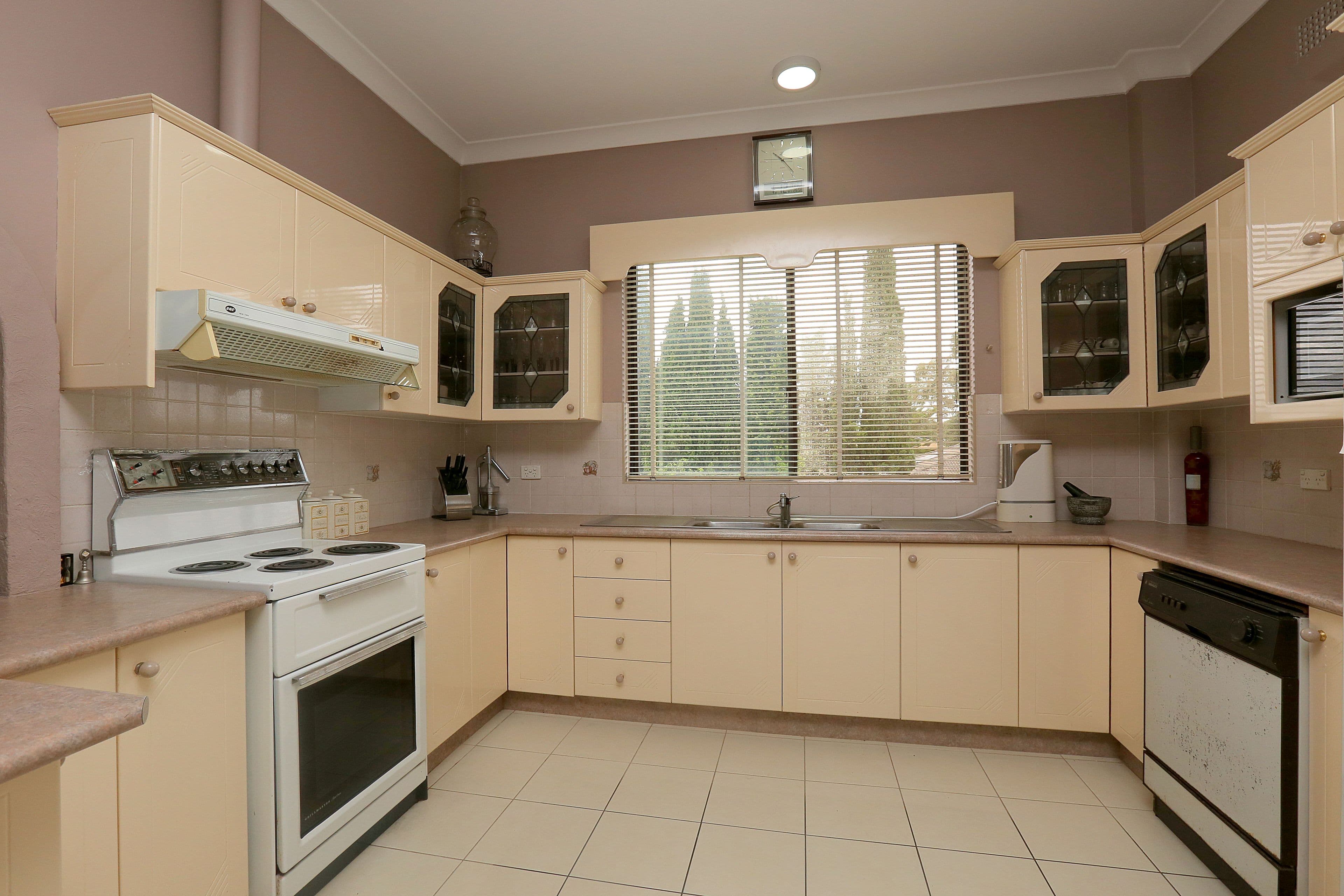 16 Oxford Avenue, Bankstown - Thumbnail 4