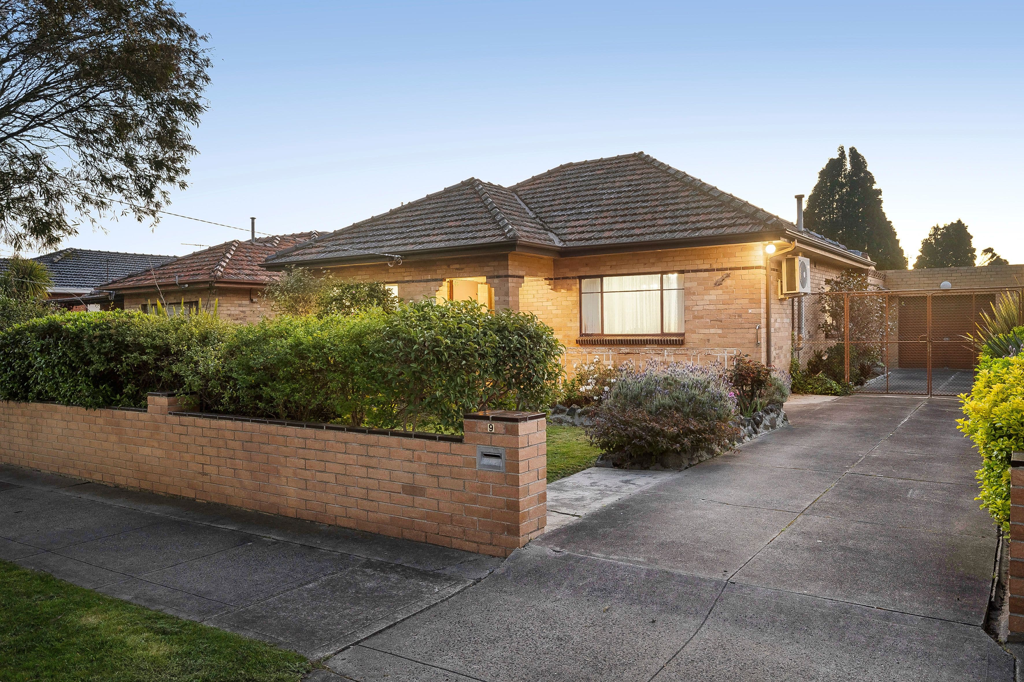 9 Dowling Street, Fawkner VIC 3060, Fawkner - Image 1