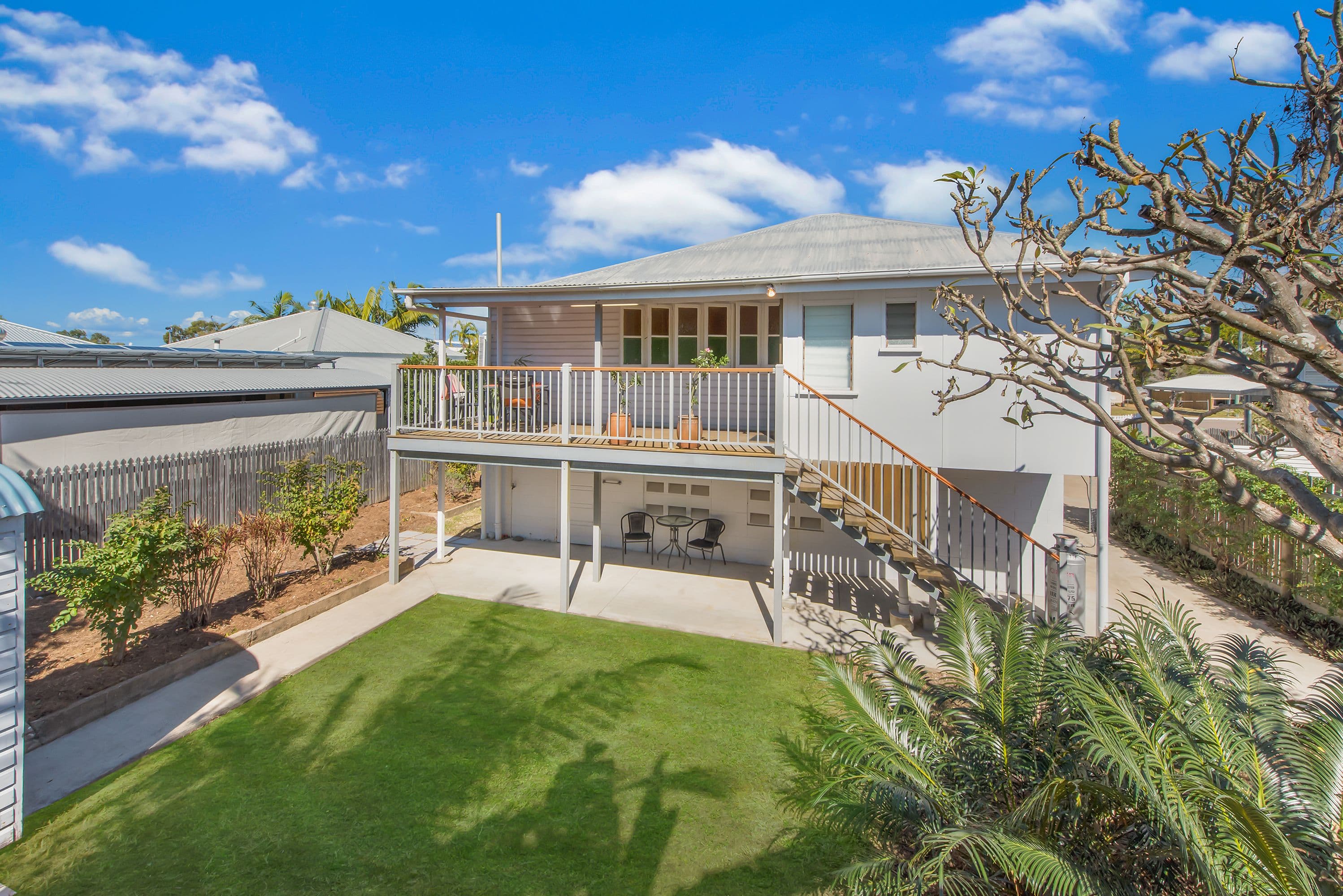 17 Shaw Street, West End QLD 4810, West End - Image 1