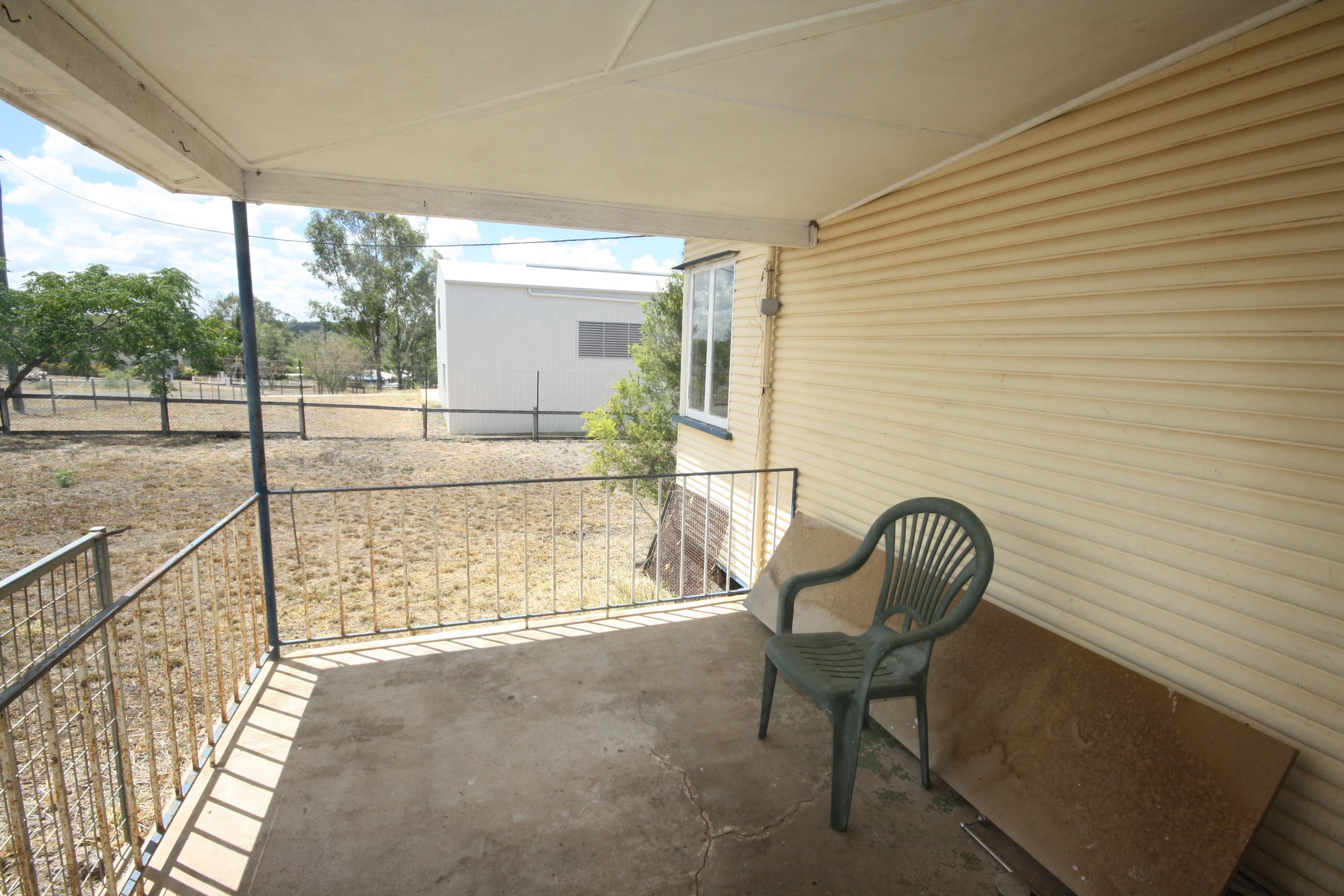 9 Hodgkinson Street, Eidsvold QLD 4627, Eidsvold - Thumbnail 3