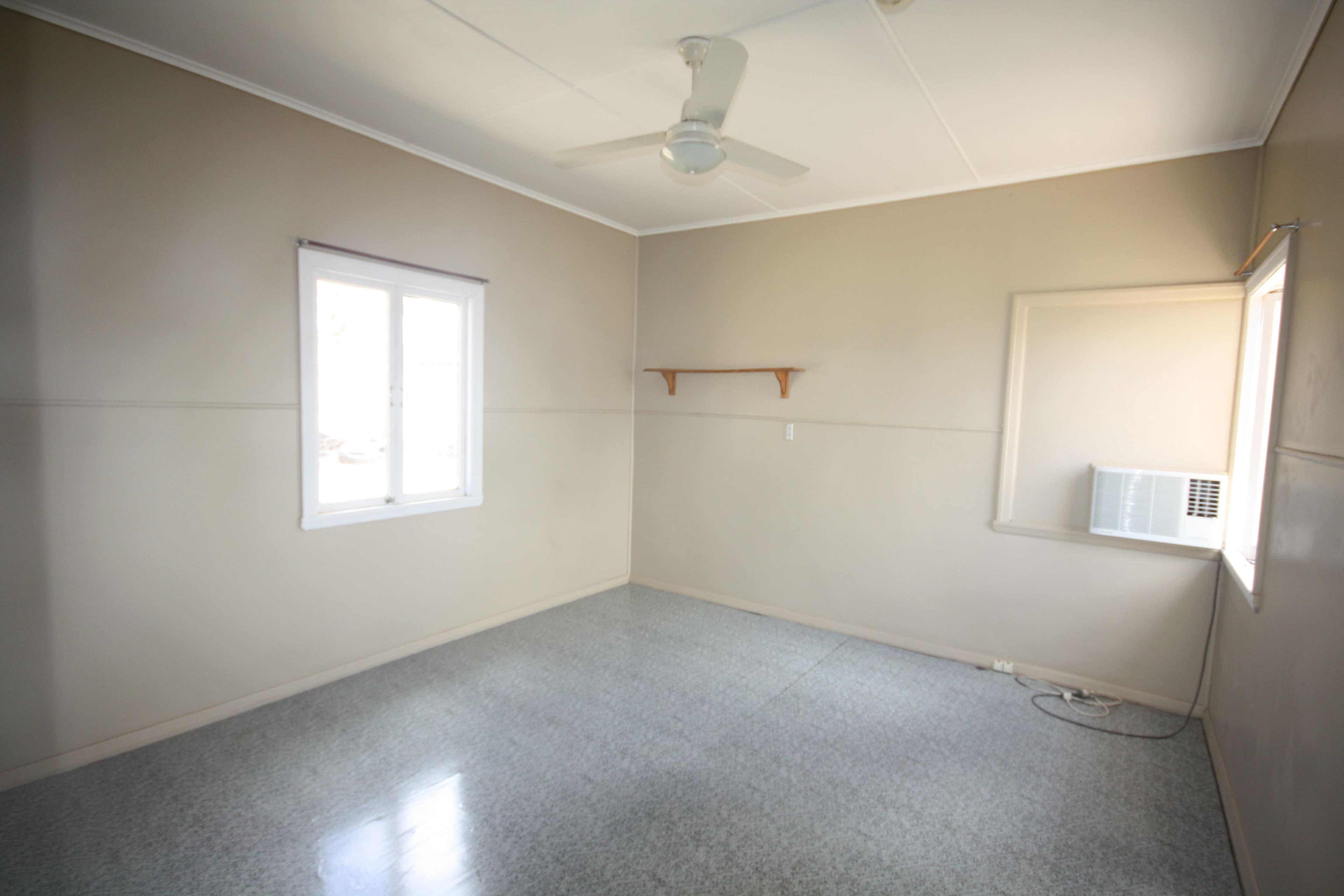 9 Hodgkinson Street, Eidsvold QLD 4627, Eidsvold - Thumbnail 4