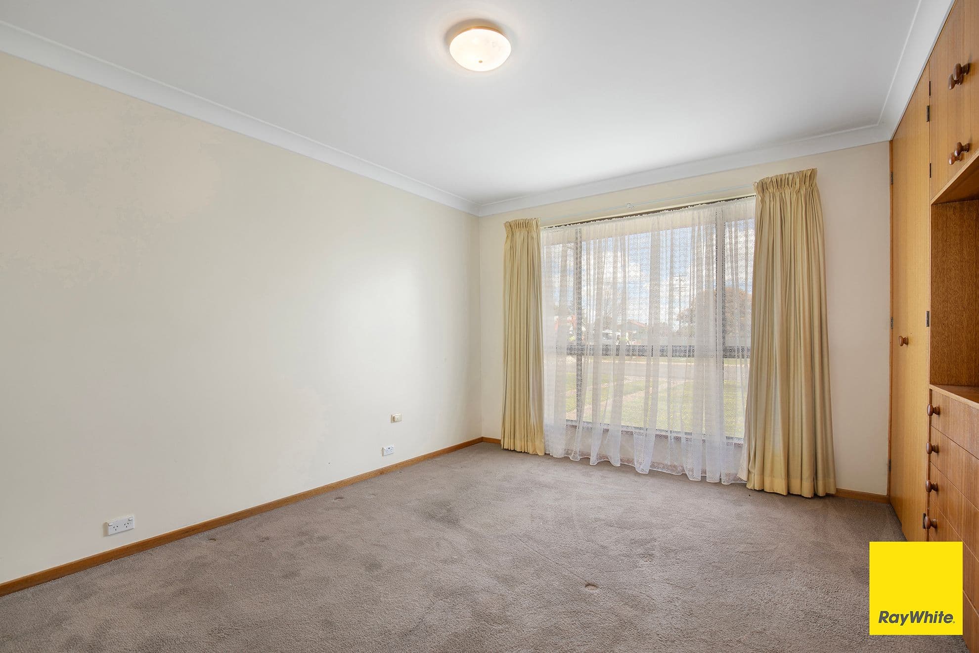 28 Youman Street, Guyra NSW 2365, Guyra - Thumbnail 4
