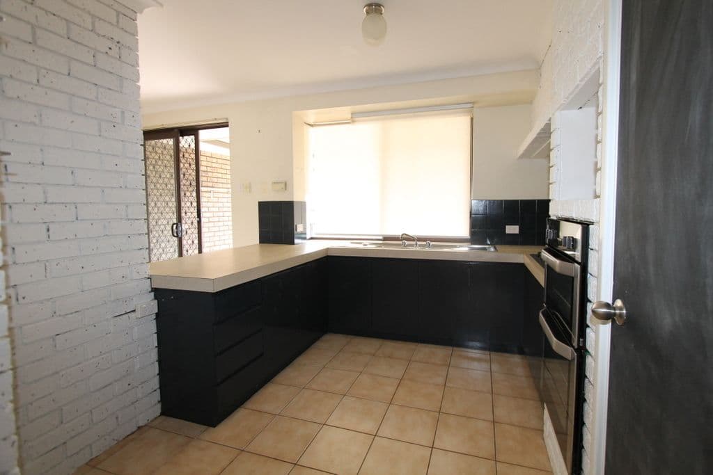 55 Osprey Circle, Ballajura WA 6066, Ballajura - Thumbnail 4