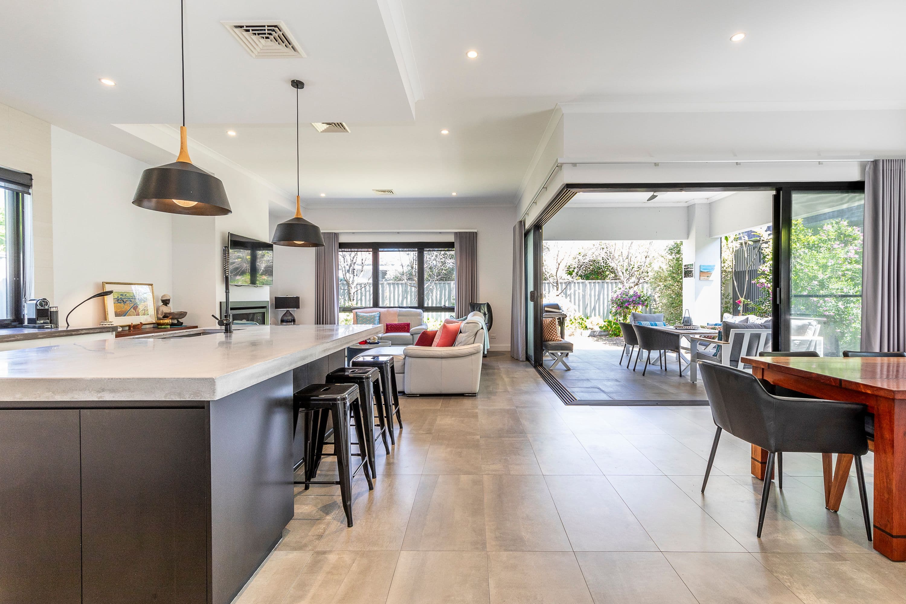 23 Federation Street, Mount Hawthorn WA 6016, Mount Hawthorn - Image 1