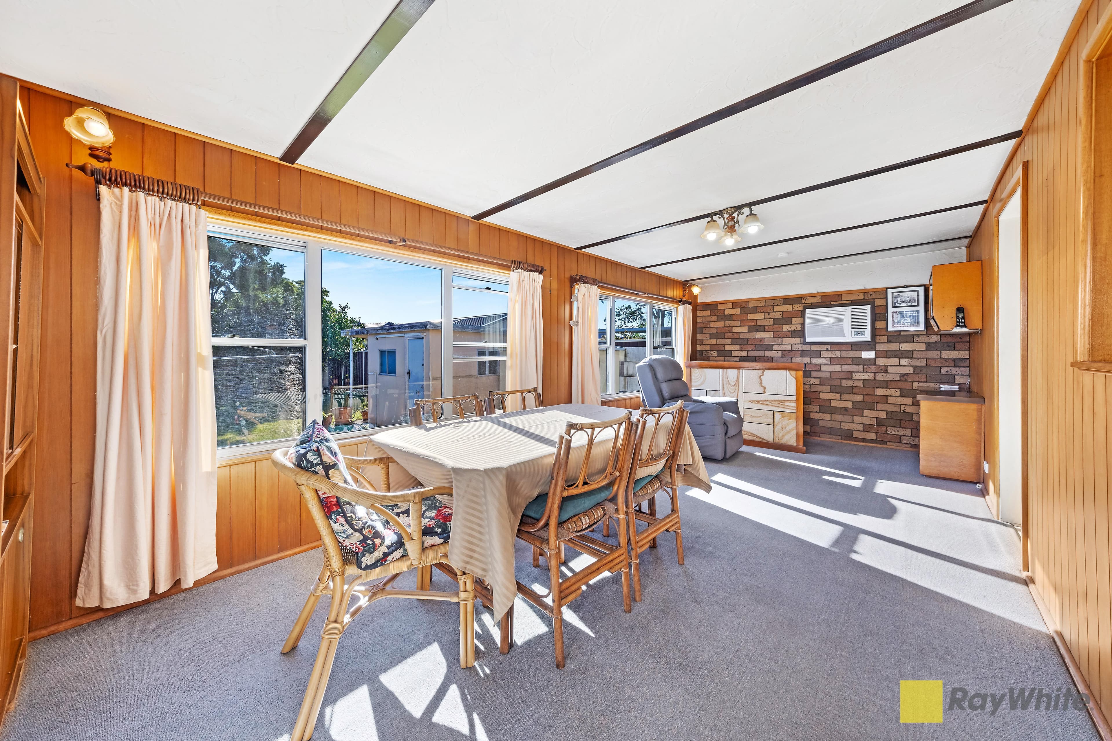 53 Wall Park Avenue, Seven Hills NSW 2147, Seven Hills - Thumbnail 3