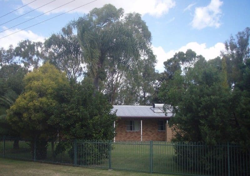 8 Gibson Street, GOONDIWINDI QLD 4390, Goondiwindi - Thumbnail 3