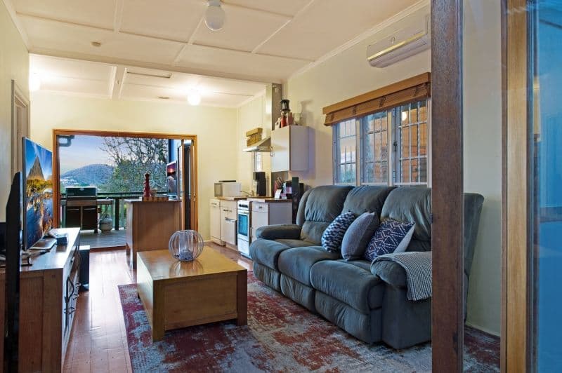 139 Jubilee Terrace, BARDON QLD 4065, Bardon - Thumbnail 2