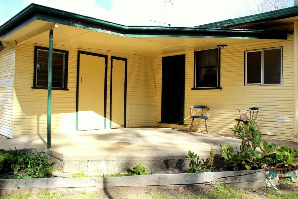 19 Hill Street, Coonabarabran NSW 2357, Coonabarabran - Thumbnail 5