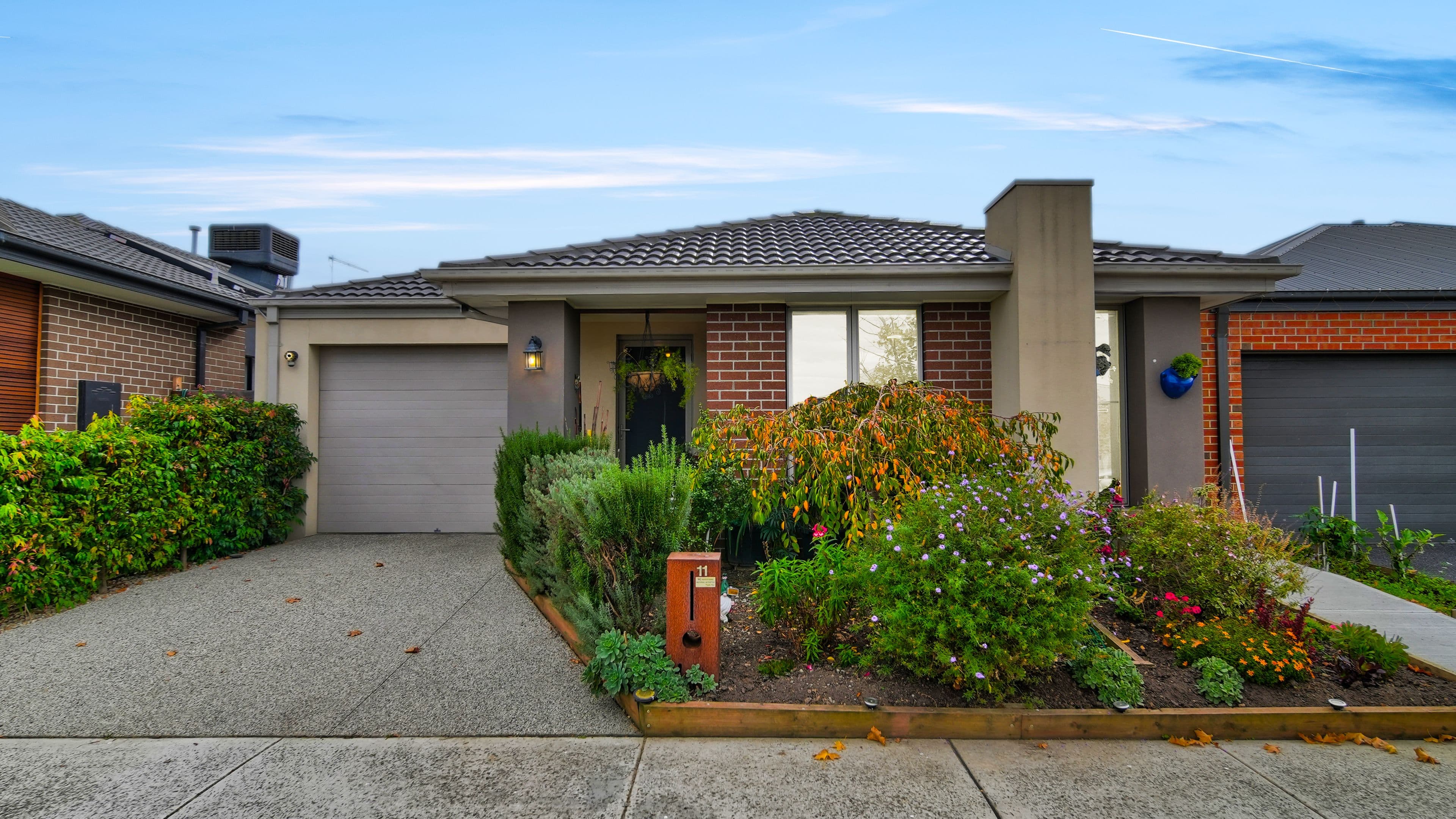 11 Aristotle Way, Officer VIC 3809, Officer - Image 1