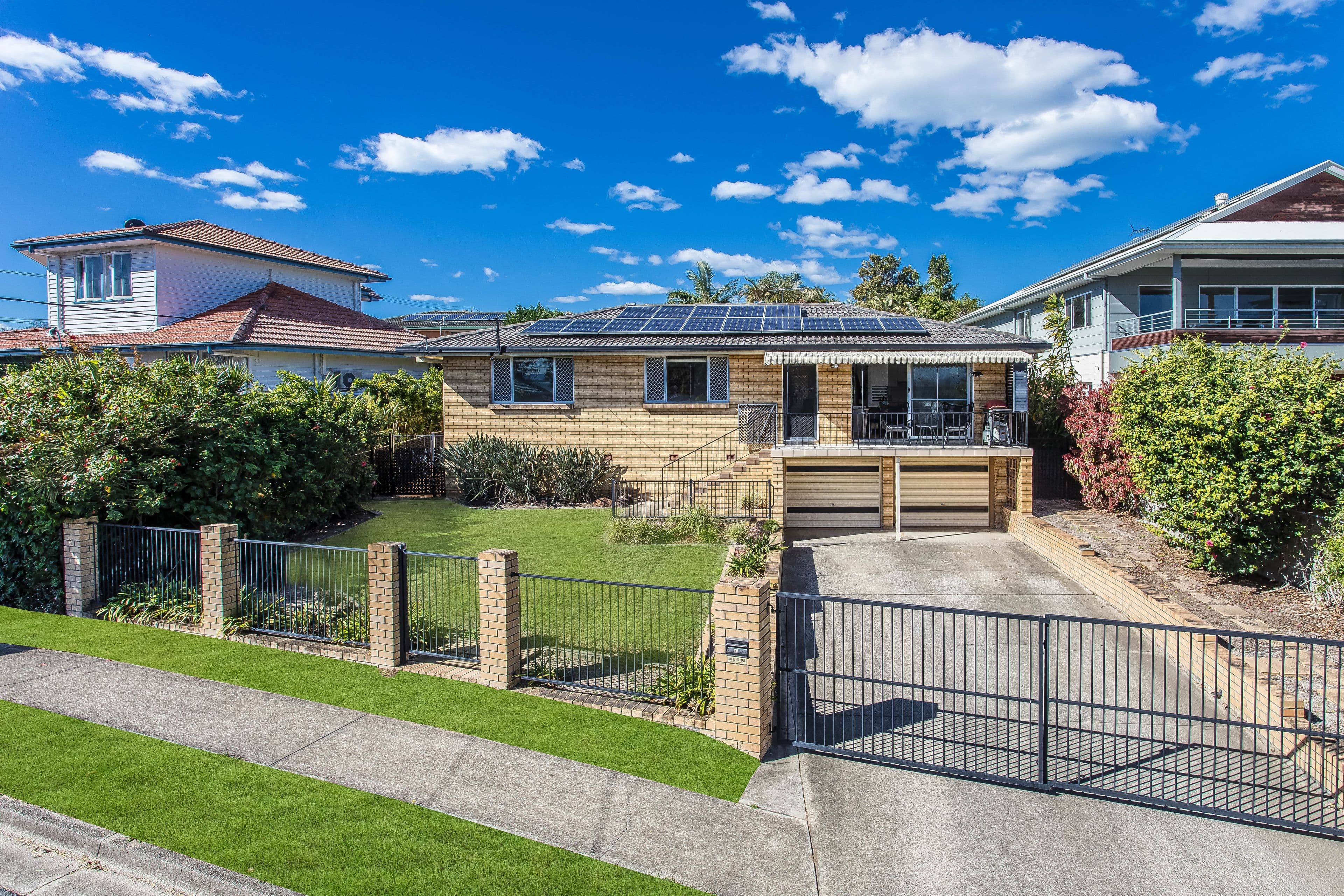 28 Fernlea Avenue, Scarborough QLD 4020, Scarborough - Thumbnail 3
