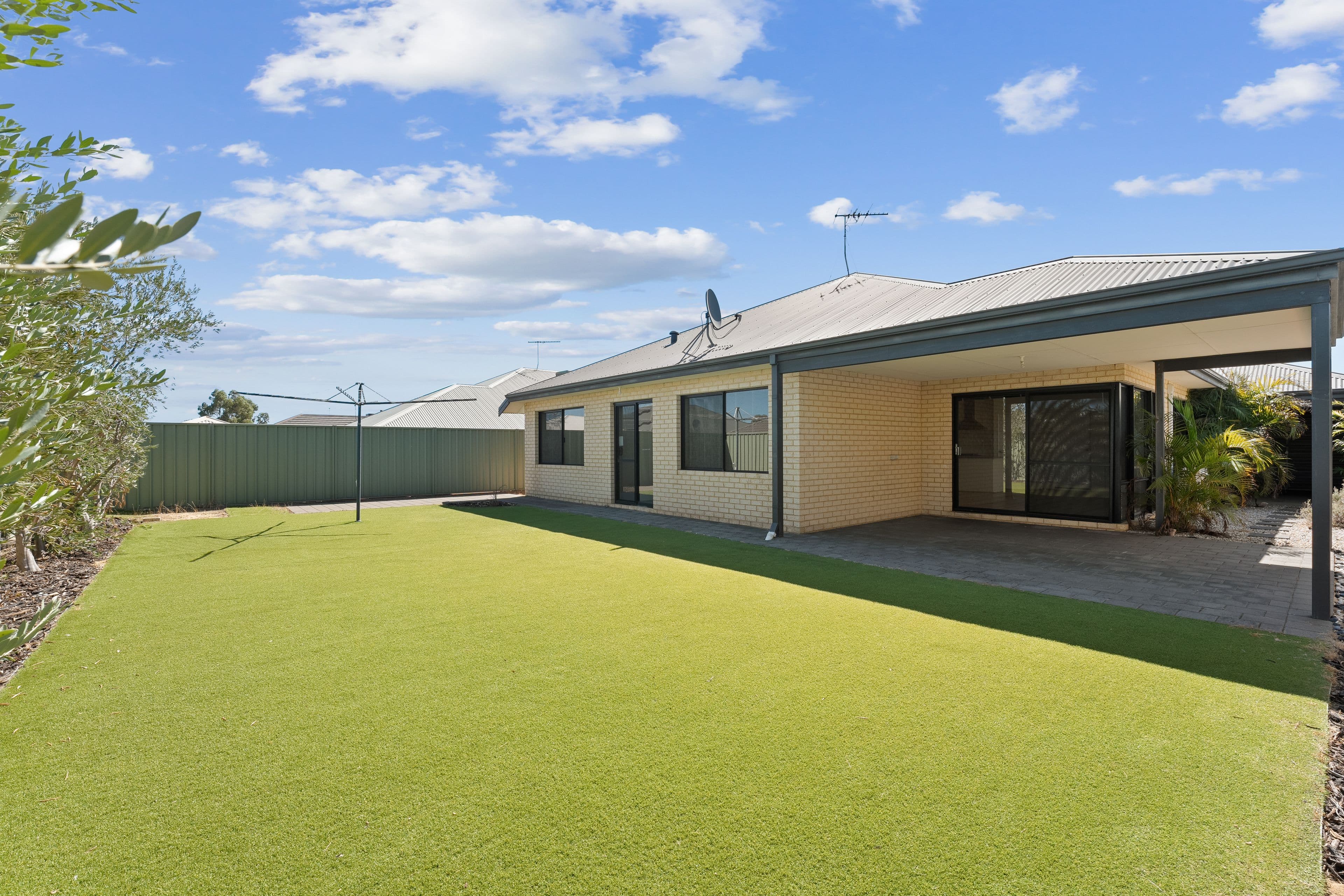 11 Territory Crescent, Baldivis WA 6171, Baldivis - Thumbnail 4