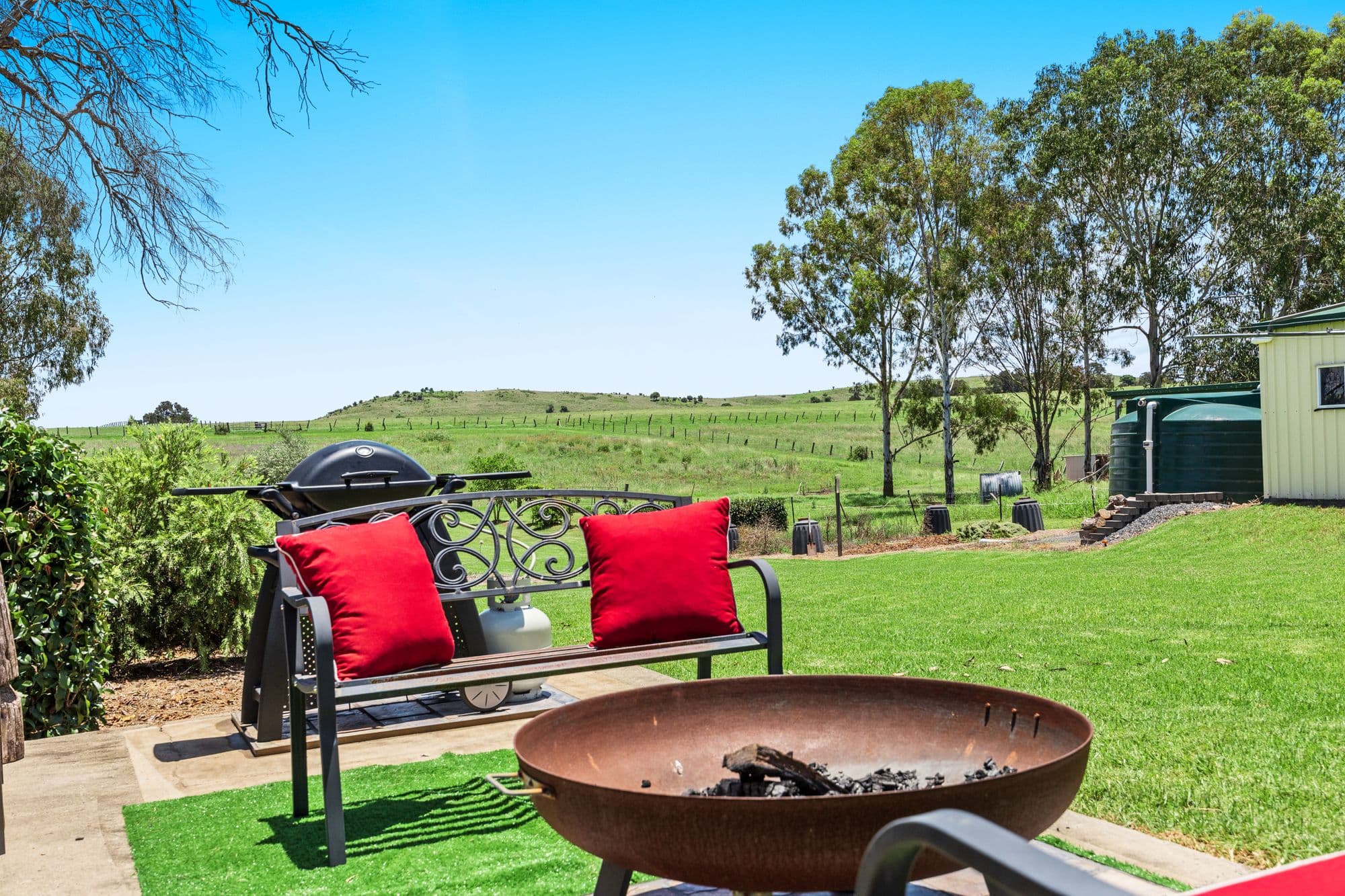 17 Palm Street, Killarney QLD 4373, Killarney - Thumbnail 2