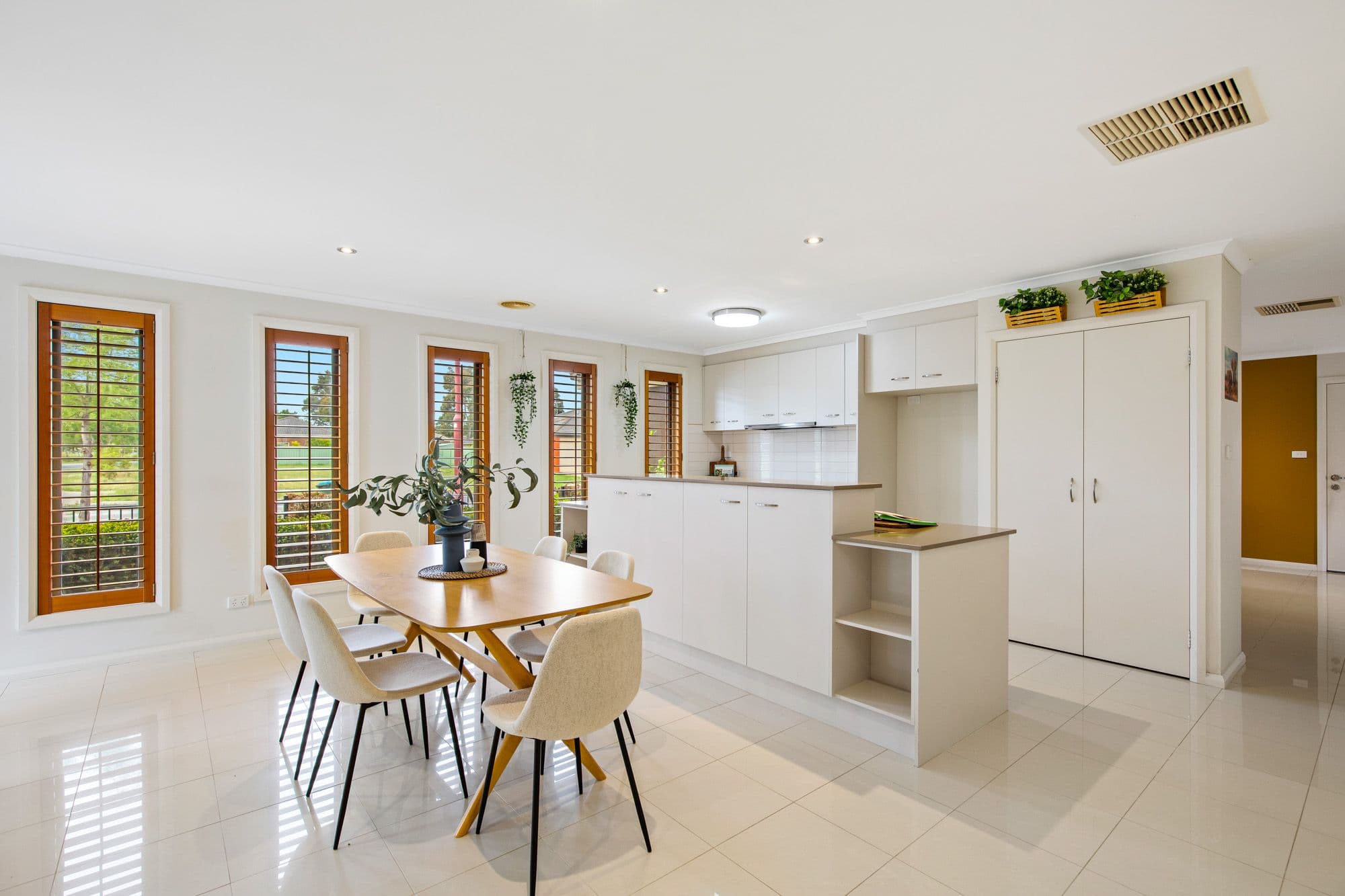 37 Haines Drive, Wyndham Vale VIC 3024, Wyndham Vale - Thumbnail 3